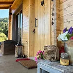 The Farm stay Vytina